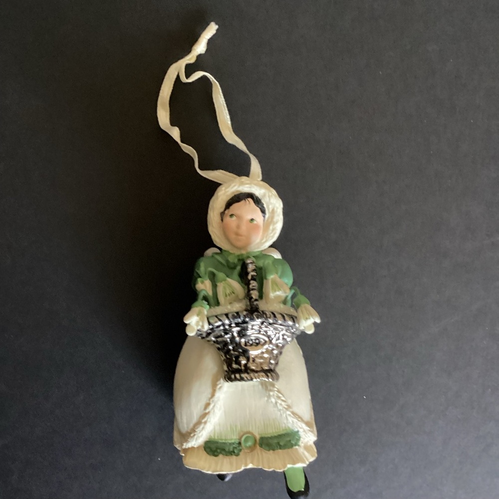 Hallmark Keepsake Ornament  Snowdrop Angel Collector Series